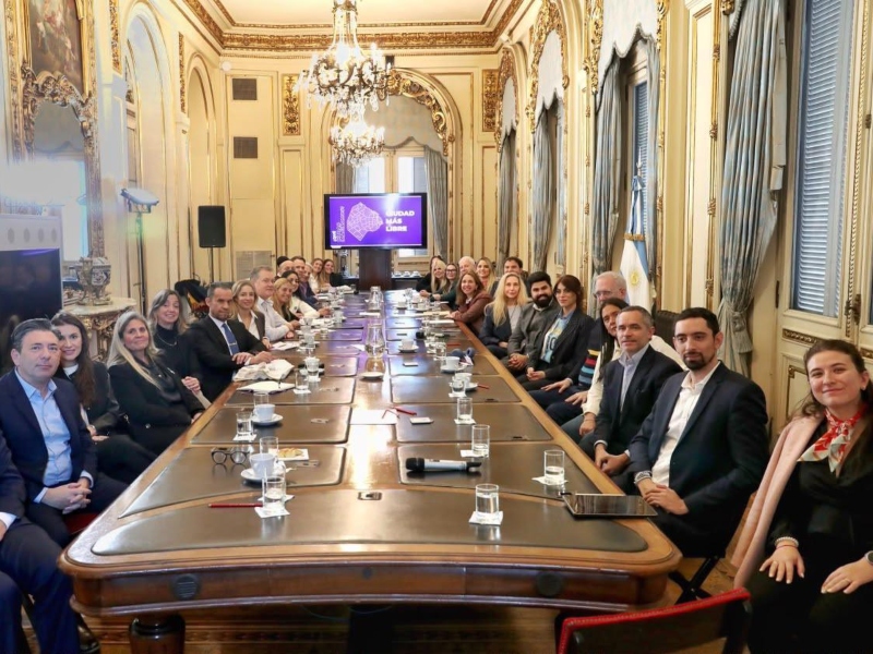 Karina Milei reunió a legisladores porteños de LLA y pidió llegar con un candidato propio para 2027