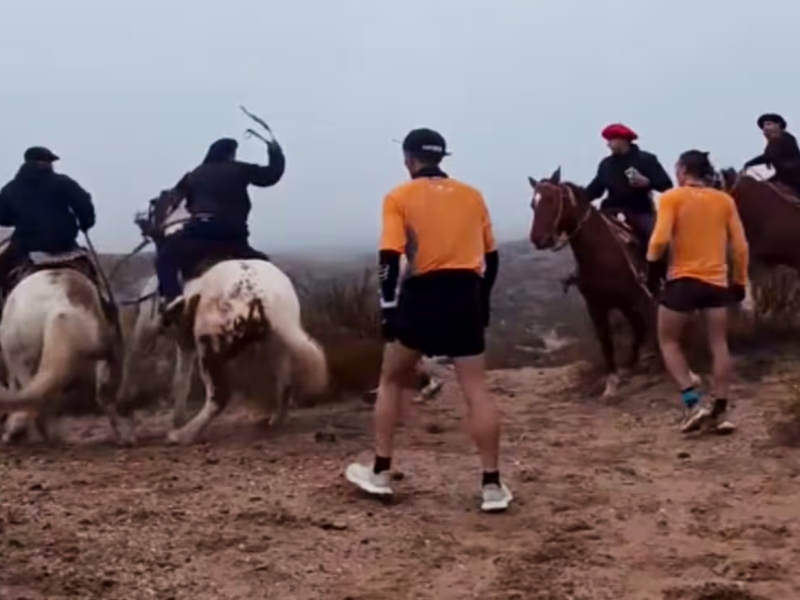 Río Negro: un grupo de jinetes atacó a corredores durante una competencia