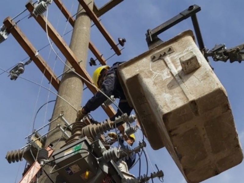 Prorrogan hasta fines de 2027 la emergencia del sector eléctrico nacional