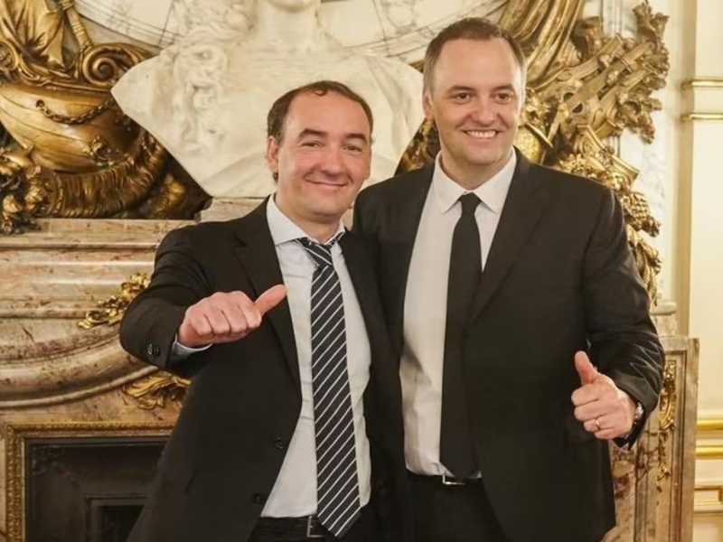 Francisco Adorni le dijo a la Justicia que se confundió y puso un cero de más en su declaración jurada
