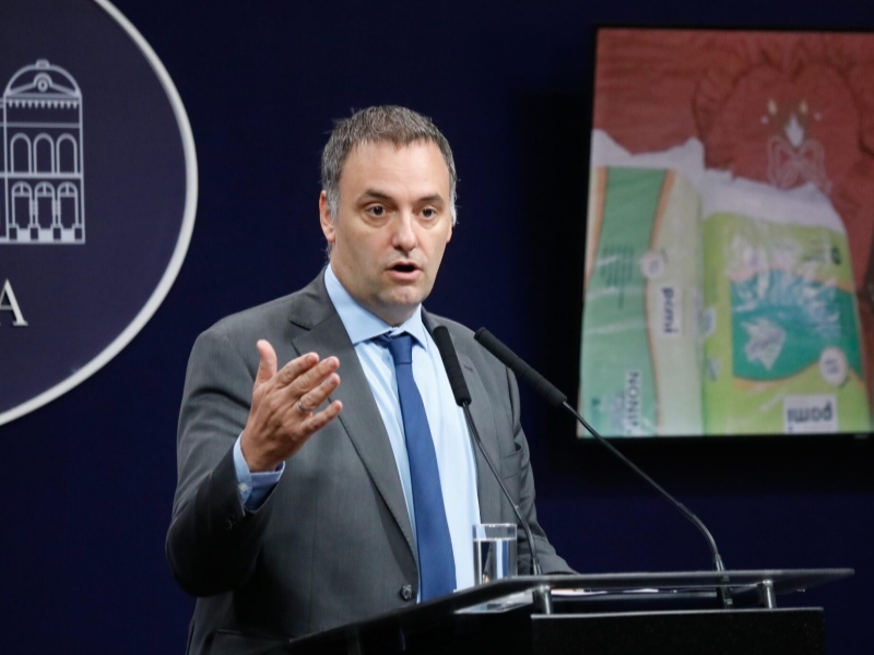 La fiscalía pide nuevas medidas para comprobar si Adorni concretó operaciones con las criptomonedas