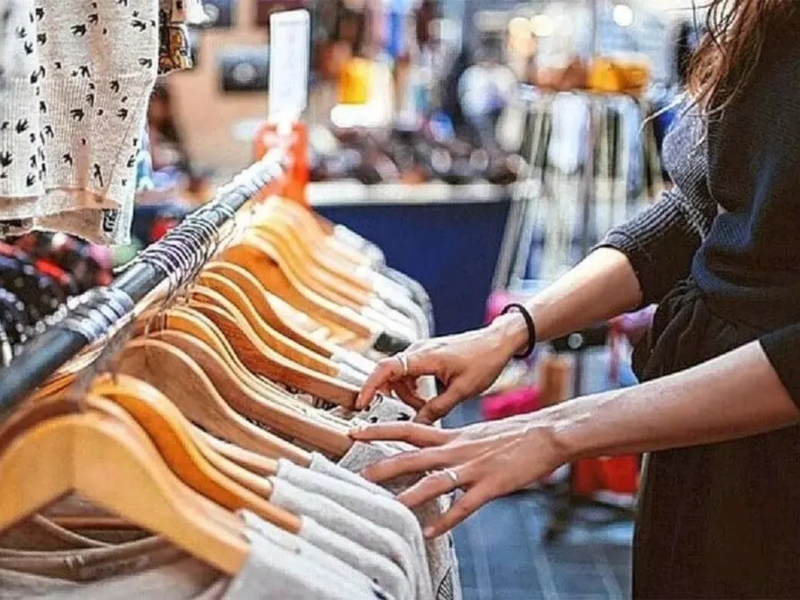 El consumo repuntó en septiembre, pero sigue en caída en la medición interanual