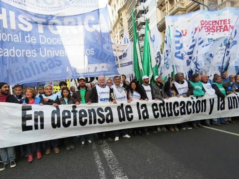 La Justicia suspendió las multas al Gobierno por no cumplir el Financiamiento Universitario